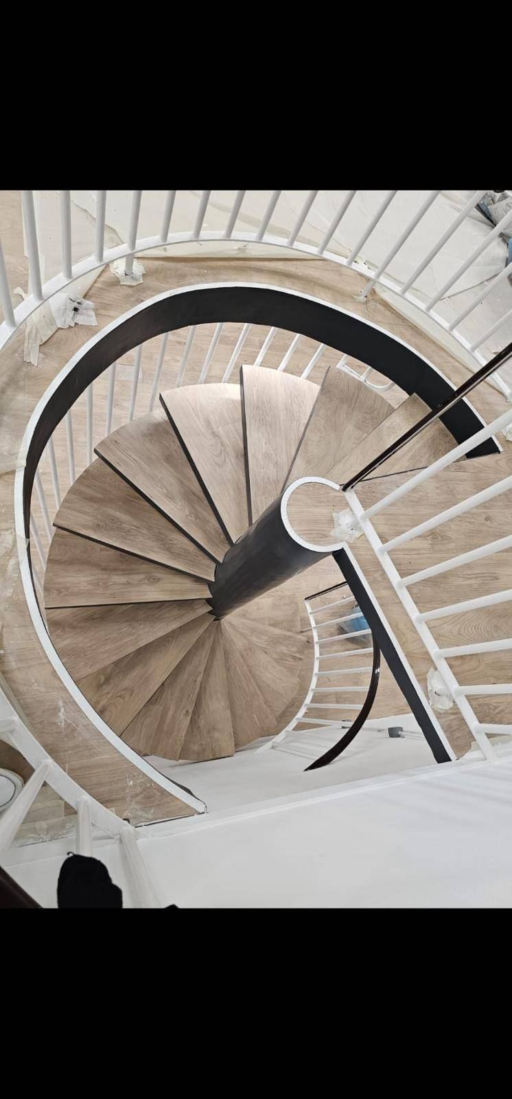 Escalier hélicoïdal bois